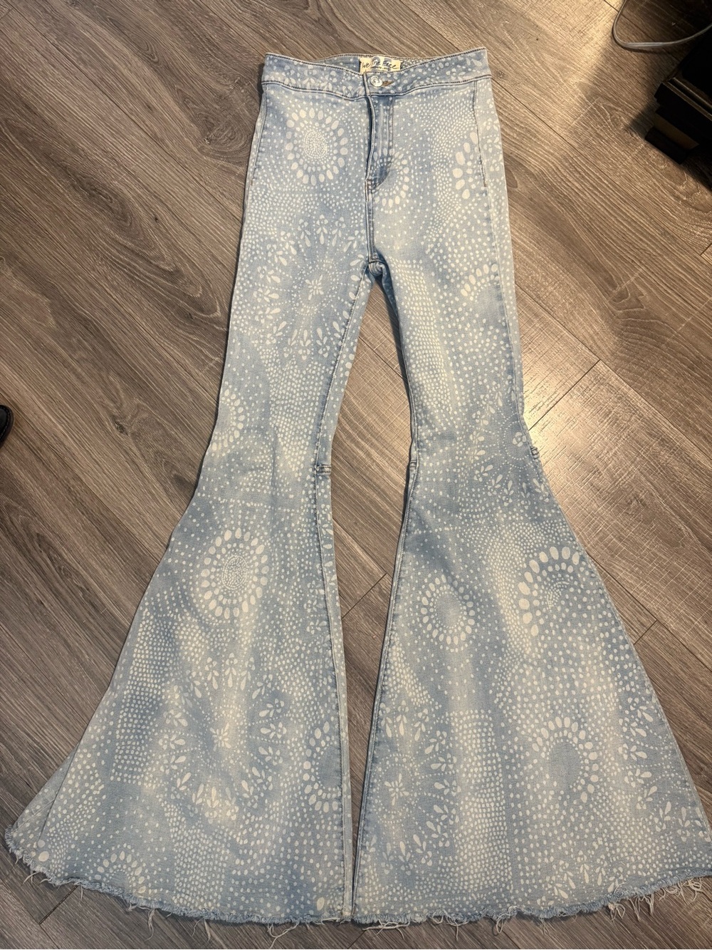 Free People We The Free Light Blue Patterned Flared Jeans - Women
